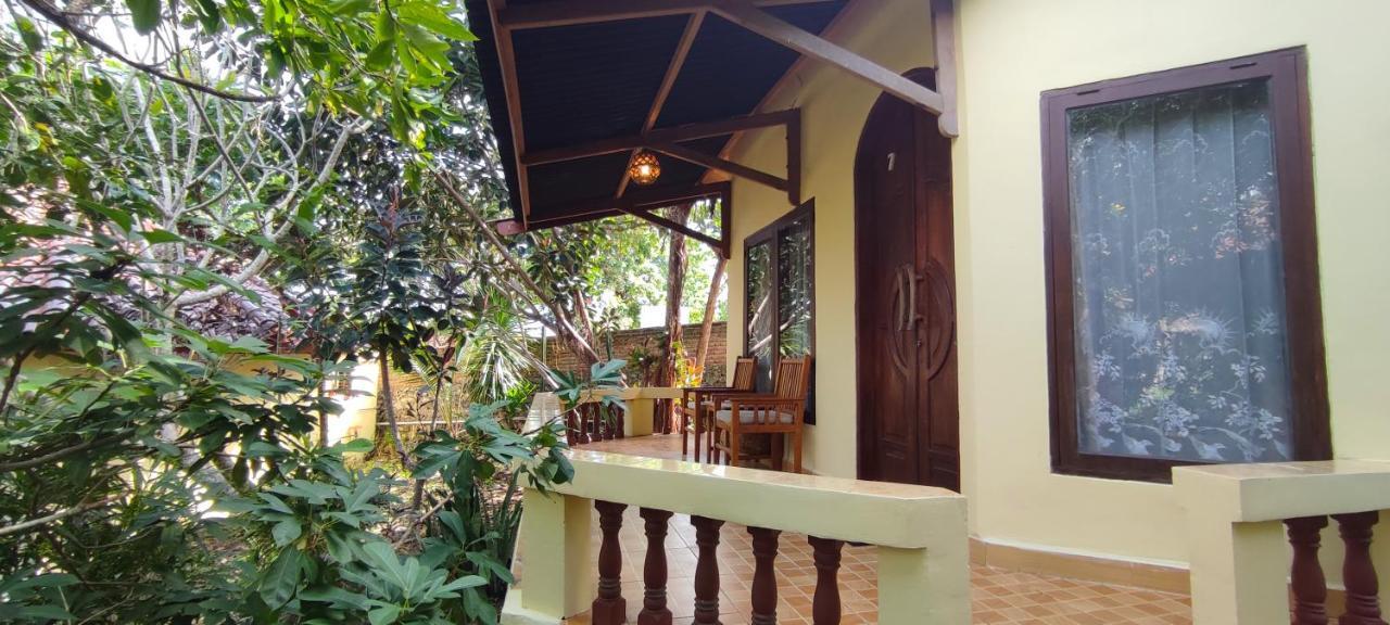 Bara Beach Bungalows Bira Extérieur photo