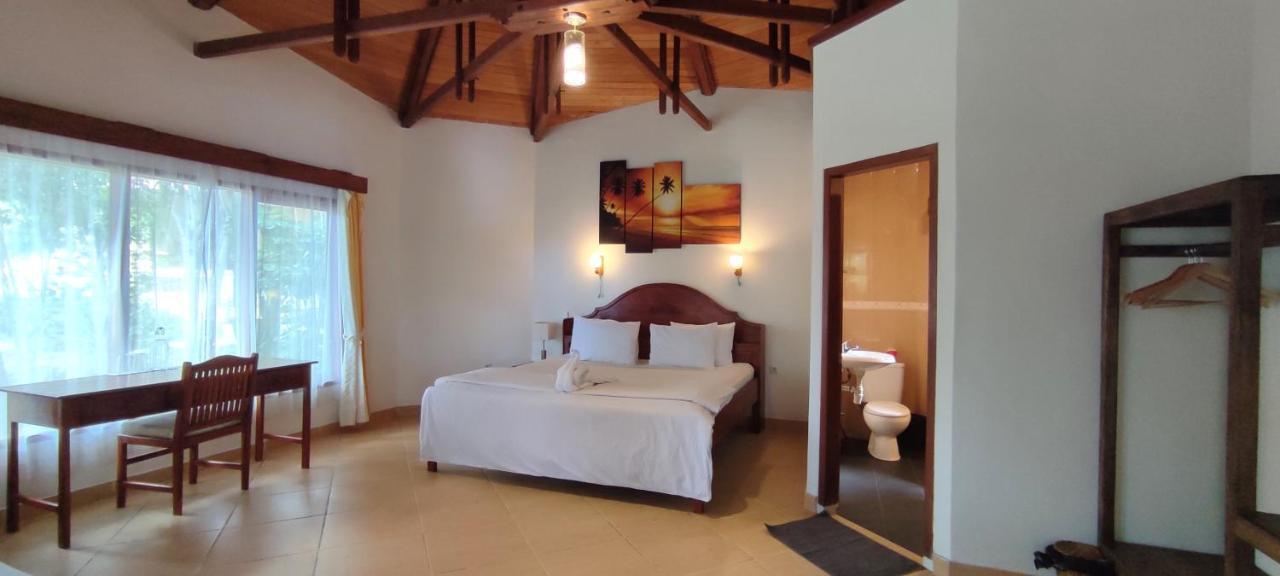 Bara Beach Bungalows Bira Extérieur photo